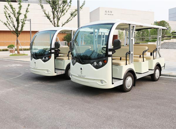 17座電動觀光車-美術館