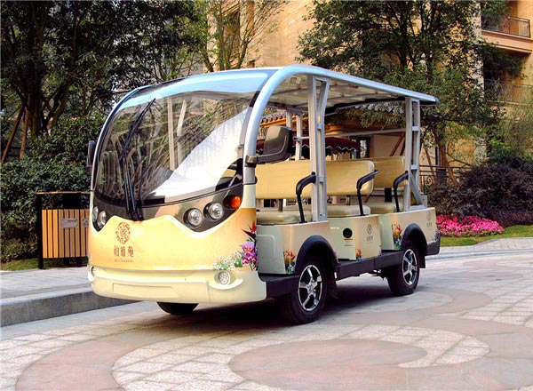 17座電動觀光車-鉑雅苑
